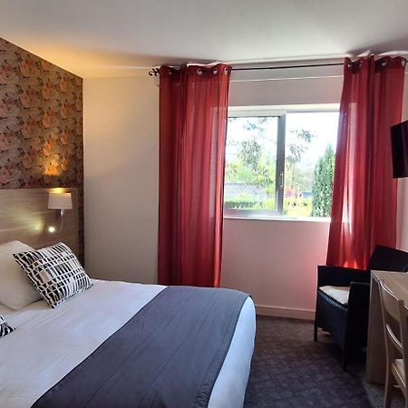 Brit Hotel Le Cygne Saint-Hilaire-du-Harcouet Ngoại thất bức ảnh