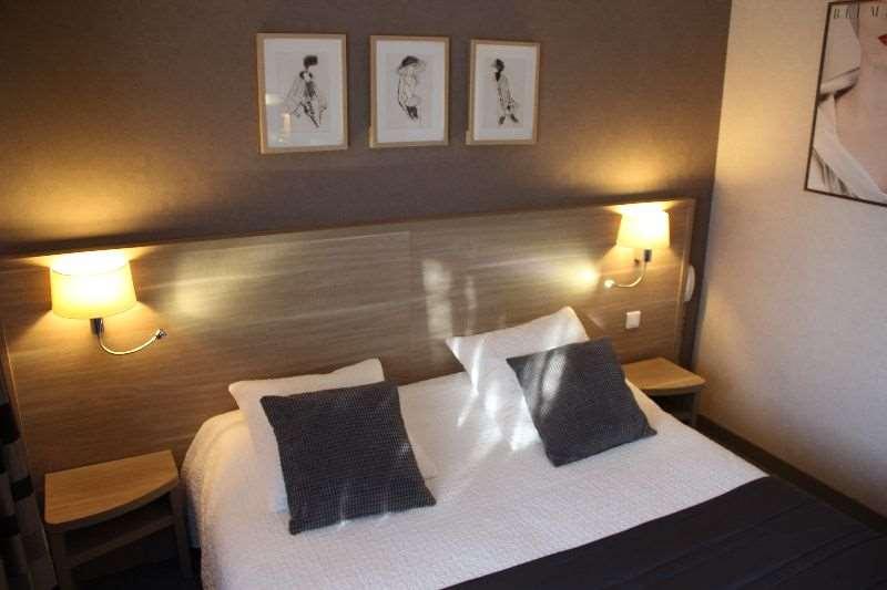Brit Hotel Le Cygne Saint-Hilaire-du-Harcouet Phòng bức ảnh