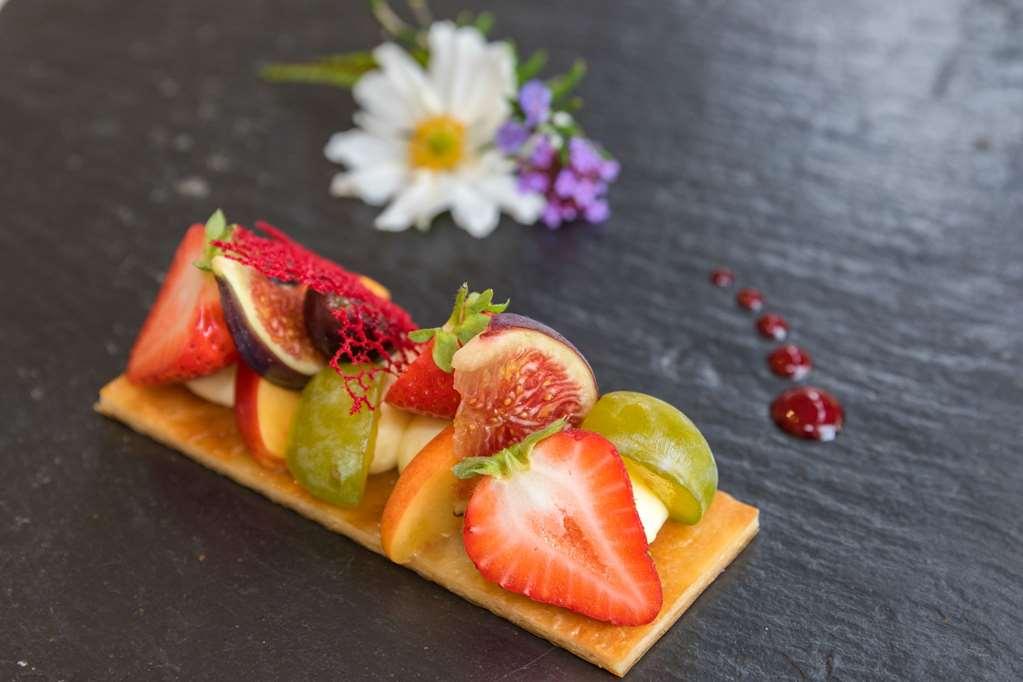 Brit Hotel Le Cygne Saint-Hilaire-du-Harcouet Nhà hàng bức ảnh