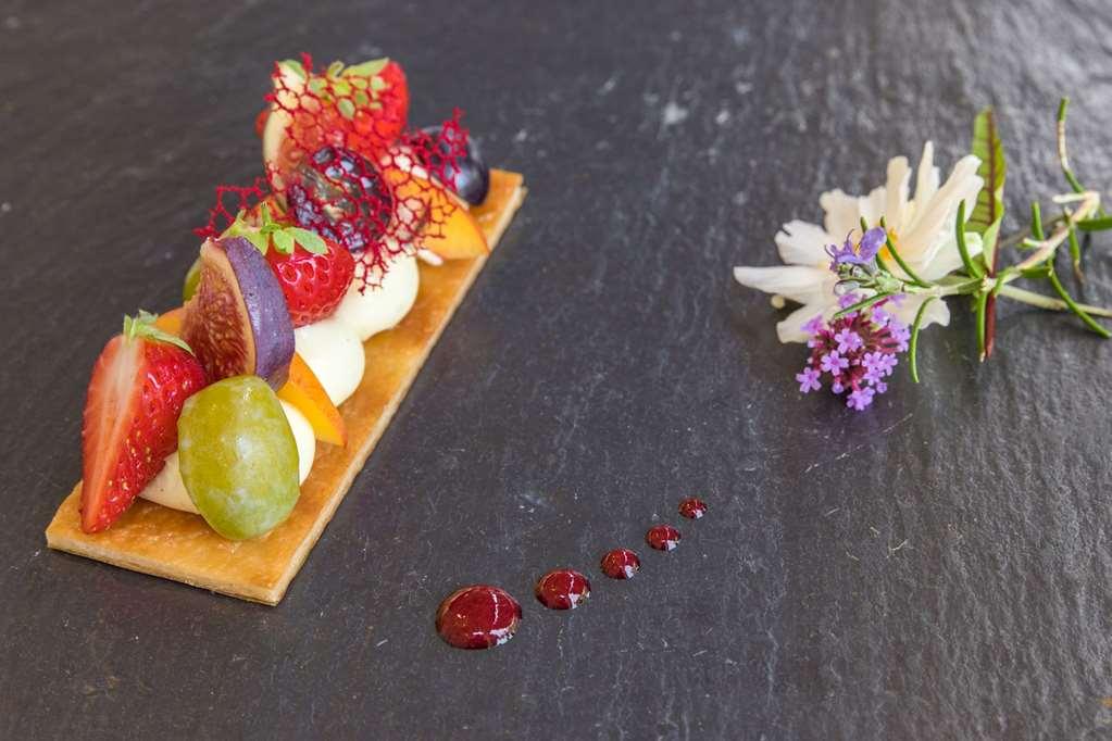 Brit Hotel Le Cygne Saint-Hilaire-du-Harcouet Nhà hàng bức ảnh