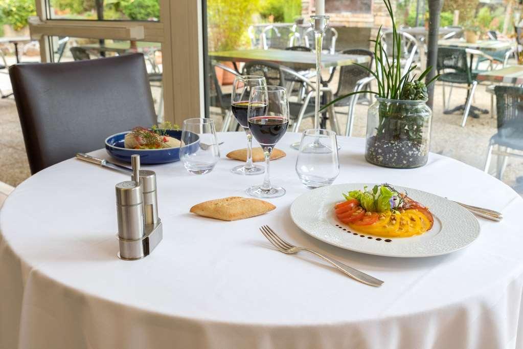 Brit Hotel Le Cygne Saint-Hilaire-du-Harcouet Nhà hàng bức ảnh