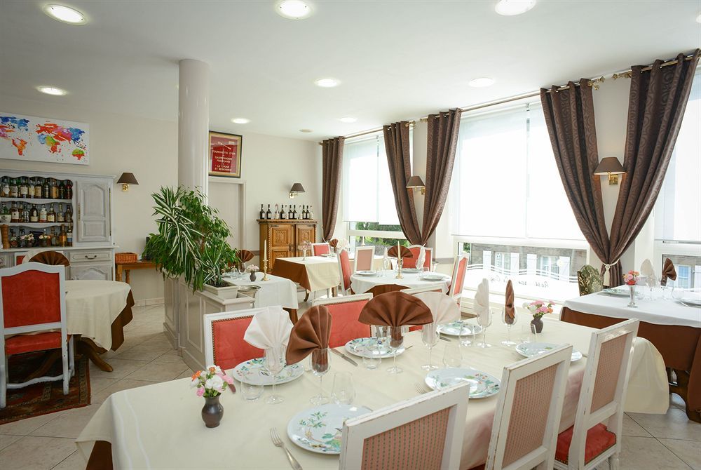 Brit Hotel Le Cygne Saint-Hilaire-du-Harcouet Ngoại thất bức ảnh